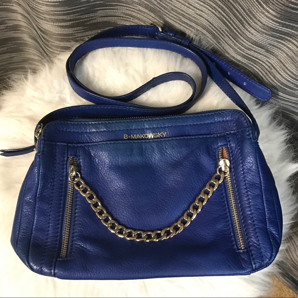 B. Makowsky cross body handbag